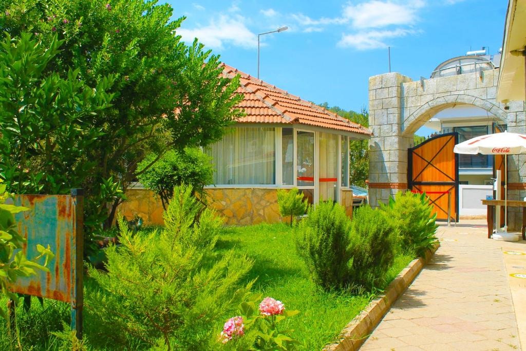 هتل کارمینا فتحیه